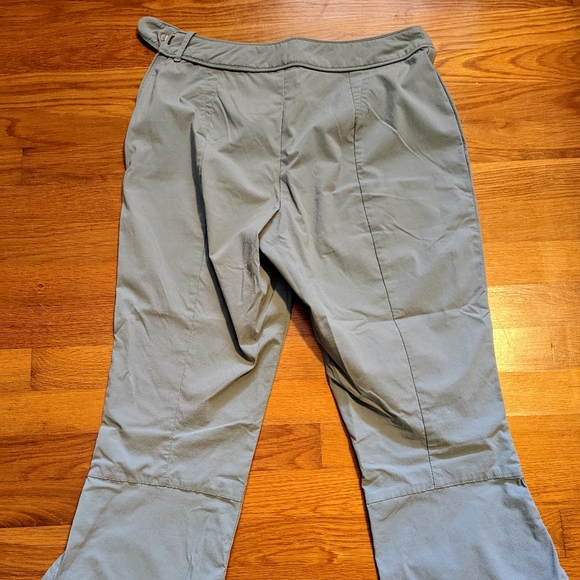 👟 🧗‍♀️🏌️‍♂️ Nike Dri-FIT capris light green 👟 🧗‍♀️🏌️‍♂️ - Picture 5 of 5